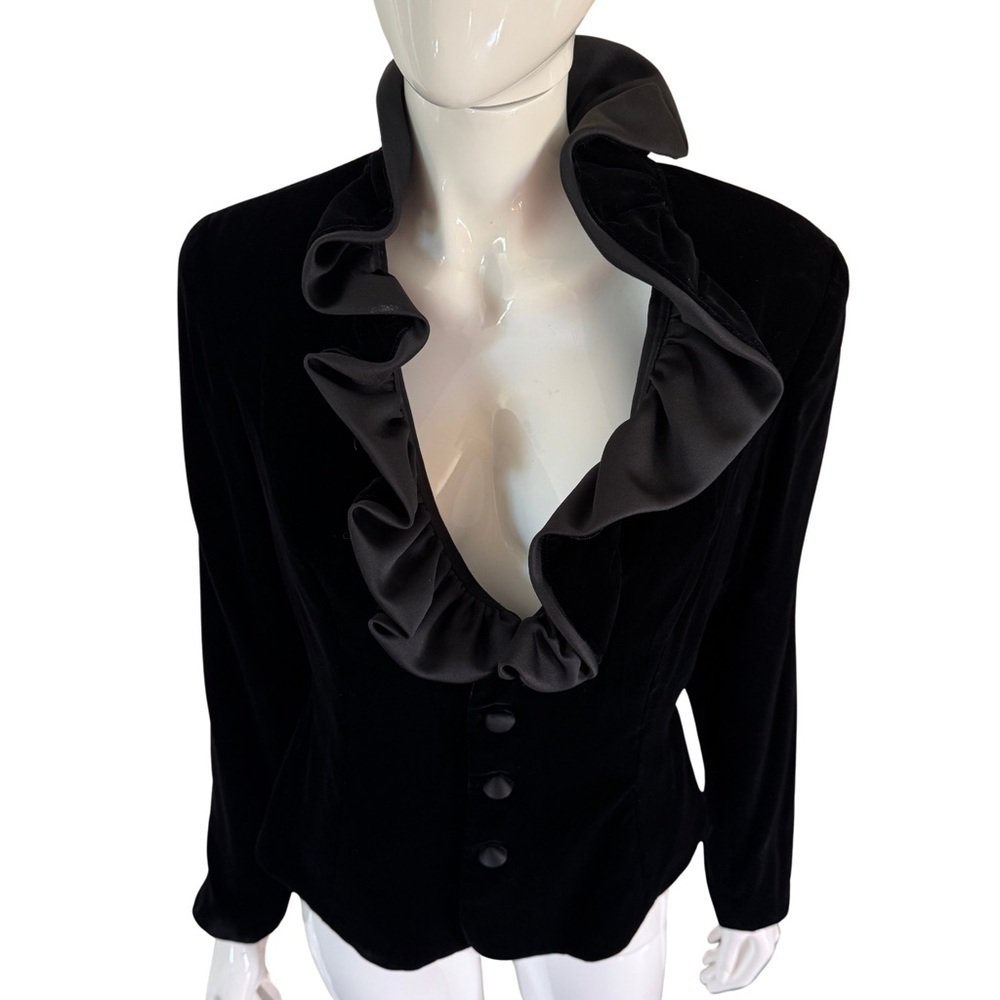 vintage: 80s Velvet Blazer Ruffled Collar by Oleg Cassini